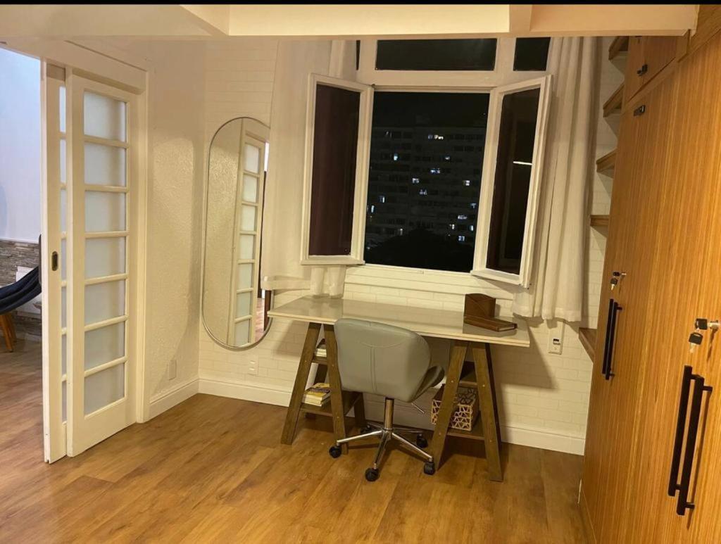Apartment Aconchegante / Localizacao Privilegiada. Na